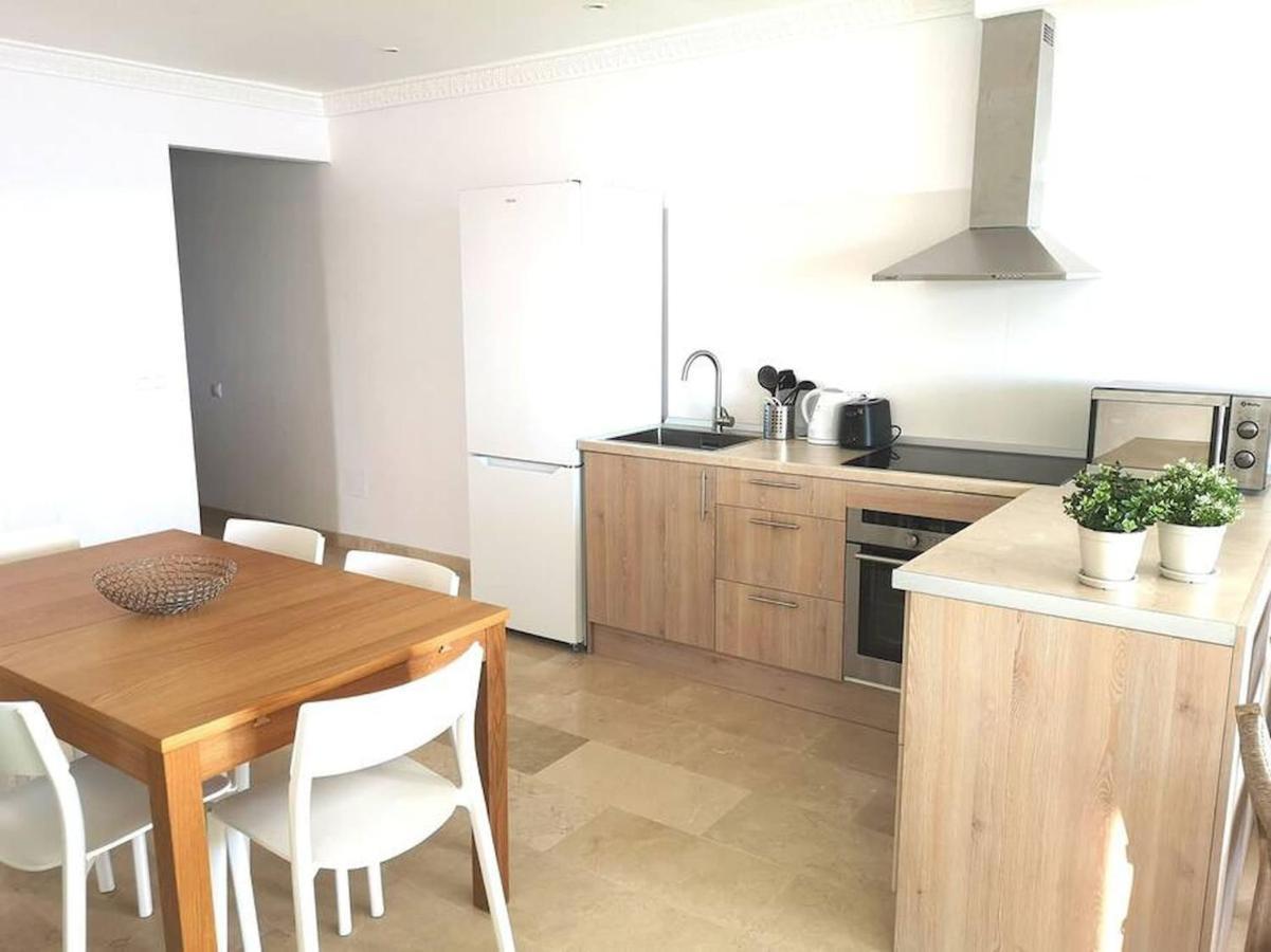 Amazing 3Bedroom Flat With Seafront Views & Pool By Sharingco Marbella Exterior photo