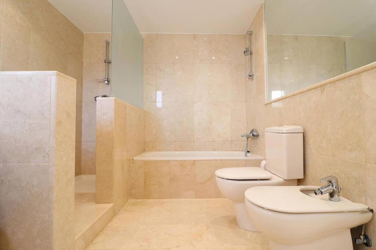 Amazing 3Bedroom Flat With Seafront Views & Pool By Sharingco Marbella Exterior photo